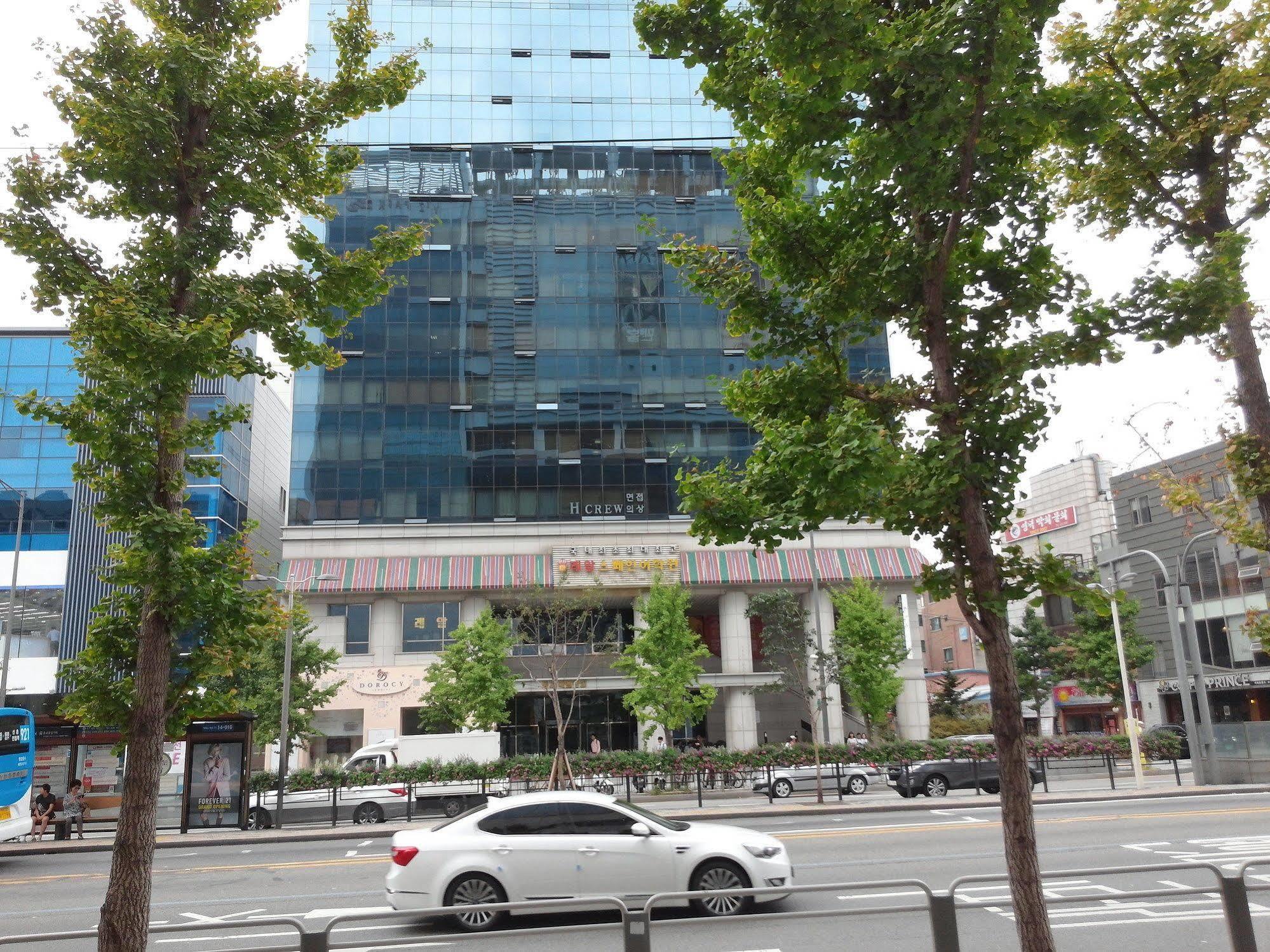 Ewha Hostel Seoul Exterior photo